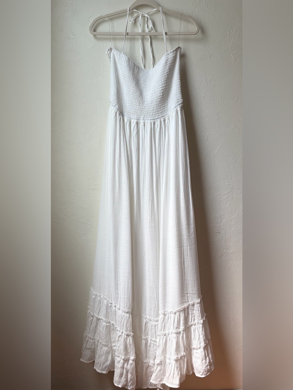 NWT Fashion Nova Eden Smocked White Maxi Dress Halter Ruffle Boho 2X - Picture 3 of 9